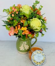 Charming Acorn Bouquet and Tyler Candle
